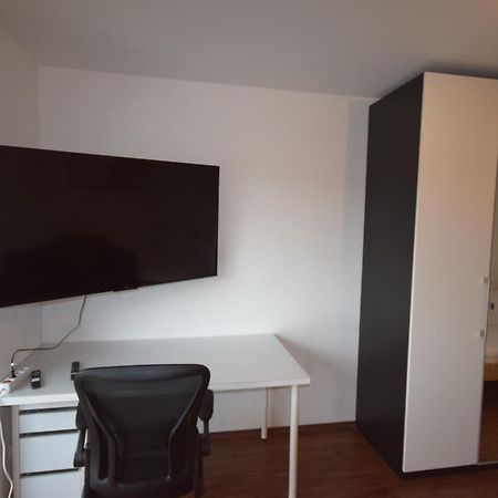 Nestwerk Komfort R23-12 - Balkon, Arbeitsplatz & Zentrumsnah Biberach an der Riß Esterno foto